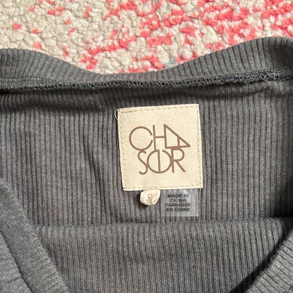 Chaser Gray Ribbed Off-Shoulder Top - Picture 3 of 4